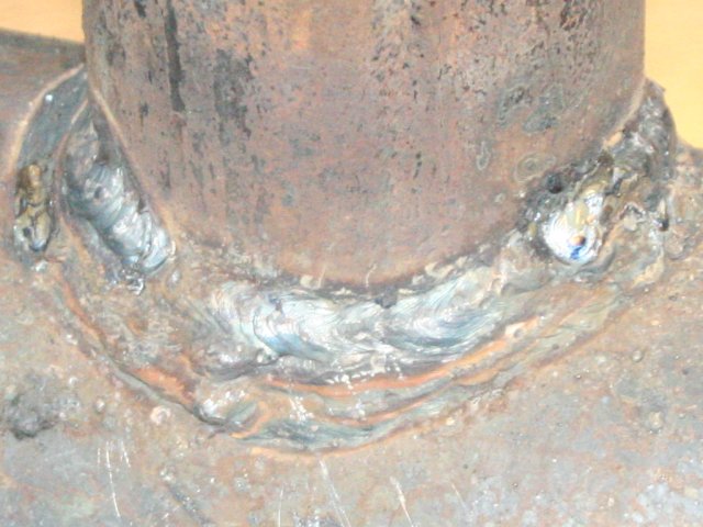 close up of the weld area and reinforcement fillet